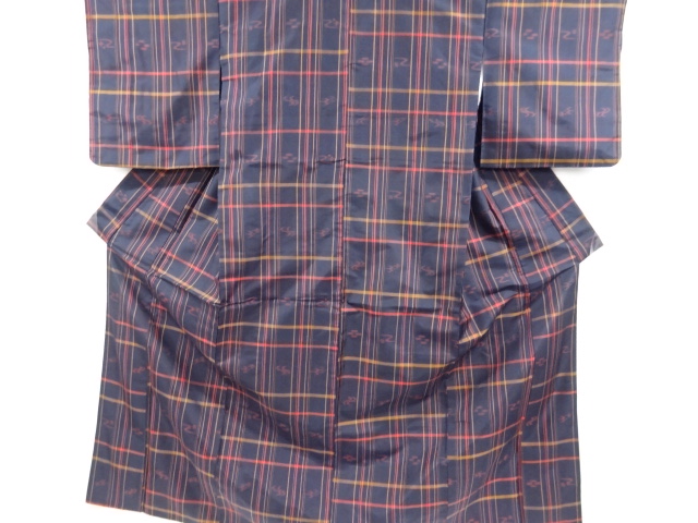 リサイクル　格子に琉球絣柄織り出し米沢紬着物